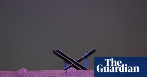 Elon Musk and X Settle Temporarily with Relaxed Twitter Employee