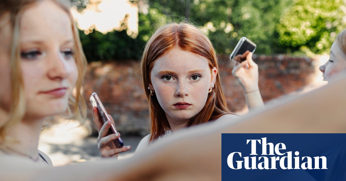 Philippa James Captivating Moments of a Teenage TikTok Star