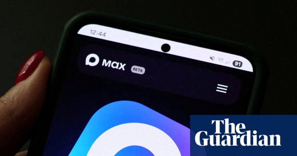 Russia Mandates Pre Installation of State Backed Messenger Apps on New Phones
