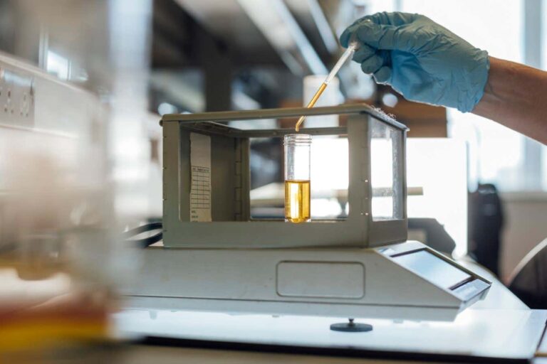 Urine Tests Identify High-Risk HPV as Effectively as DIY Vaginal Swabs Urine Tests Identify High Risk HPV as Effectively as DIY Vaginal