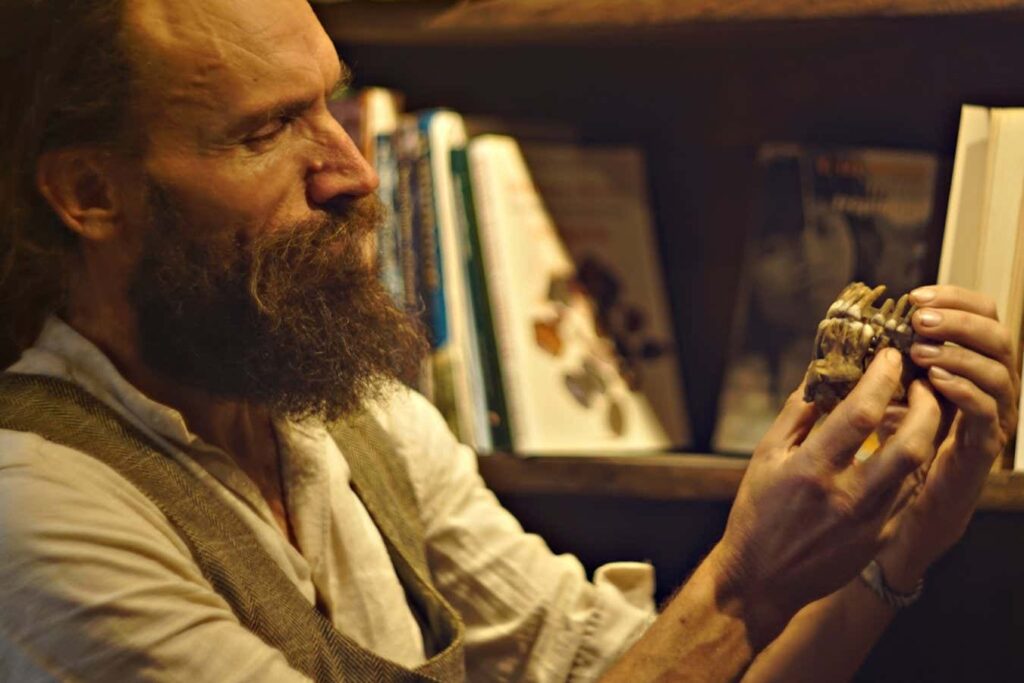 A Fascinating Exploration of Neanderthal Extinction: A True Literary Gem A Fascinating Exploration of Neanderthal Extinction A True Literary Gem