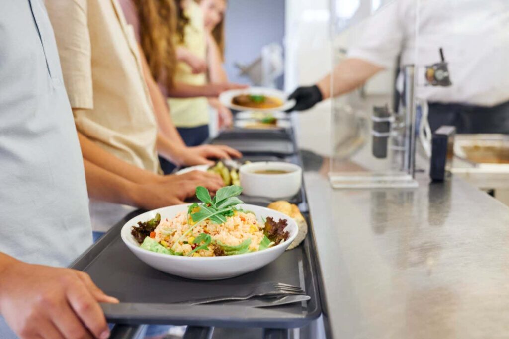 Minor Menu Changes Can Encourage Climate Friendly Food Choices