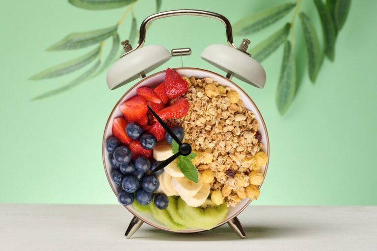 The Importance of Breakfast Timing for Longevity, According to Major Studies The Importance of Breakfast Timing for Longevity According to Major