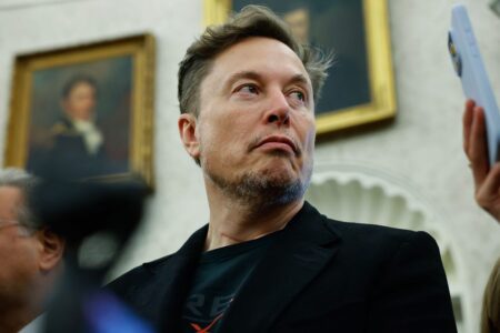 Wikipedia’s Founder Responds to Elon Musk’s Criticism, Denying ‘Left-Wing Activist’ Claims Wikipedias Founder Responds to Elon Musks Criticism Denying Left Wing Activist