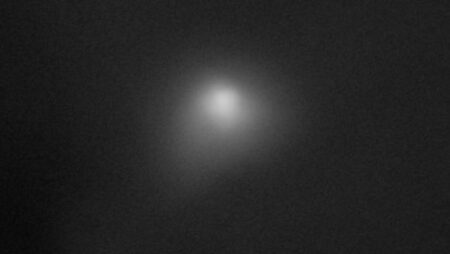 Mars Reconnaissance Orbiter Captures Close Up Image of Interstellar Comet 3IATLAS