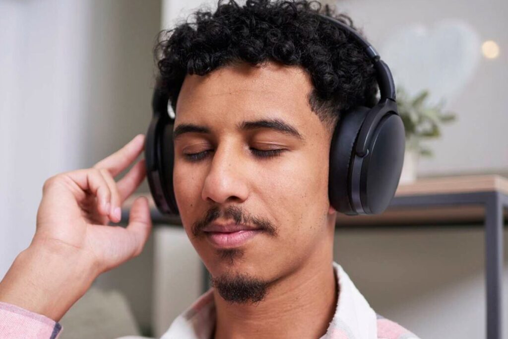 How Noise Reduction Technology May Subtly Alter Your Brain Function