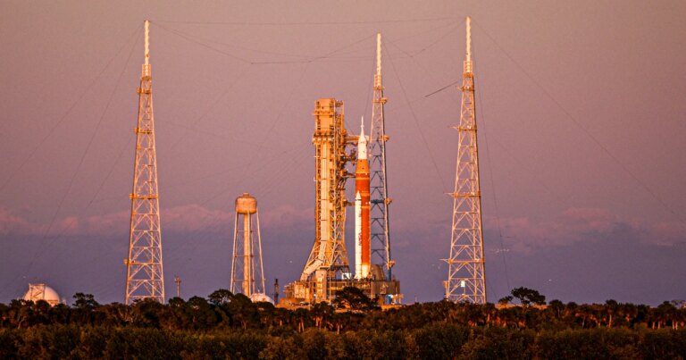 Artemis Rocket Returns to Hangar for Repairs as Moonshot Plans Are Temporarily Paused Artemis Rocket Returns to Hangar for Repairs as Moonshot Plans