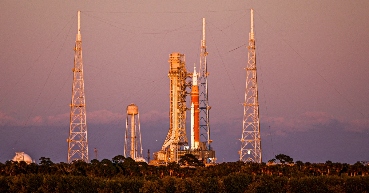 Artemis Rocket Returns to Hangar for Repairs as Moonshot Plans