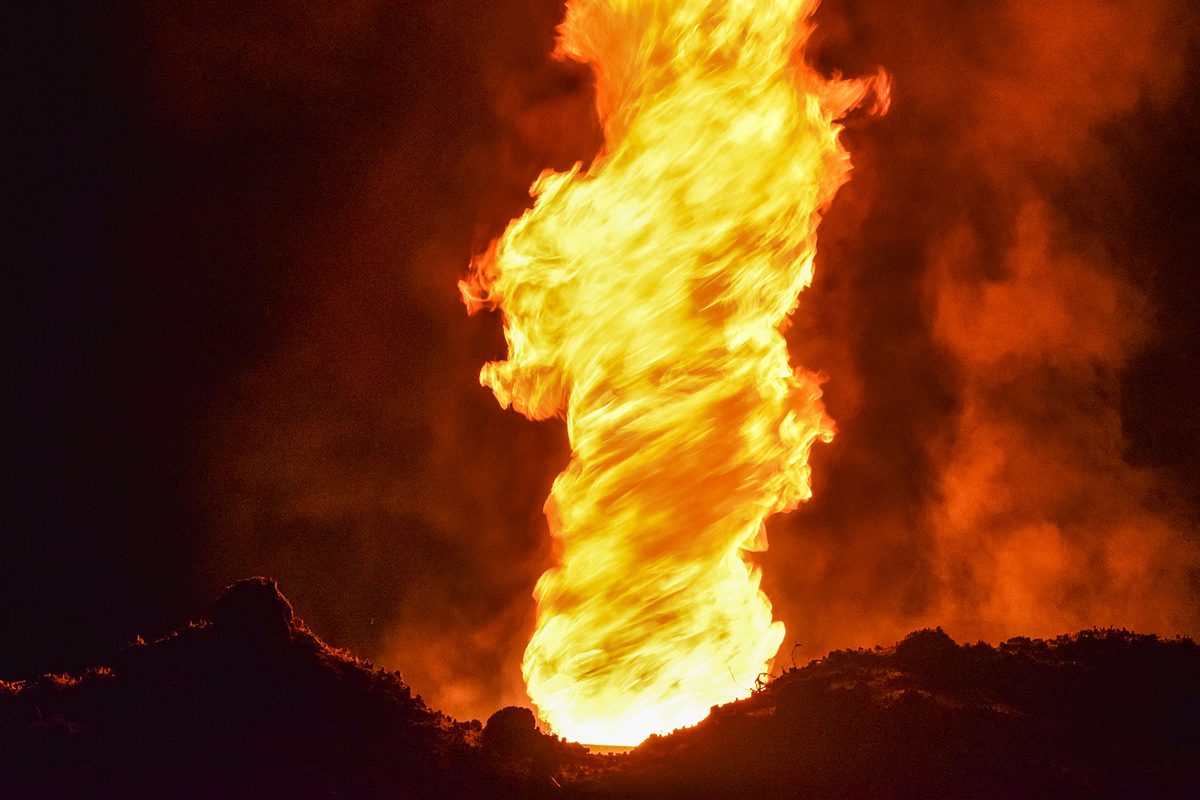 Scientists Explore Giant Fire Tornadoes as a Revolutionary Method for