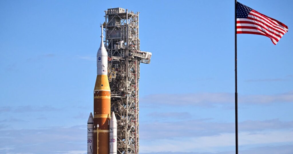 NASA Plans Astronaut Moon Mission Launch for April 1st