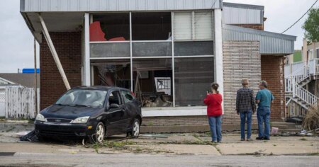 Concerns Rise Over National Weather Service Changes Amid Sudden Tornadoes in Kansas Concerns Rise Over National Weather Service Changes Amid Sudden Tornadoes