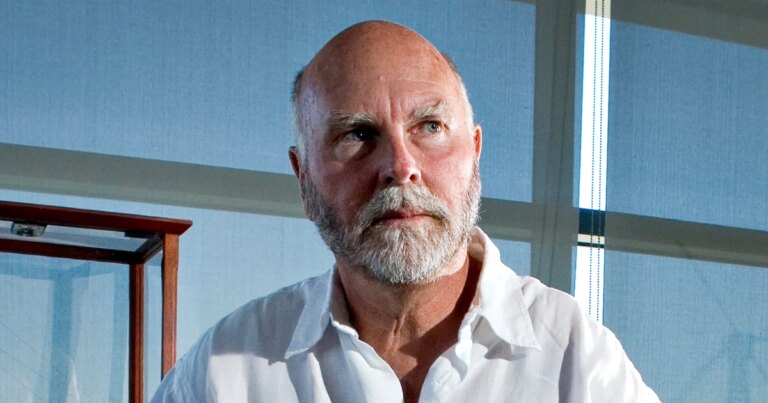 J. Craig Venter, Pioneering Scientist Behind Human Genome Breakthrough, Passes Away at 79 J Craig Venter Pioneering Scientist Behind Human Genome Breakthrough Passes