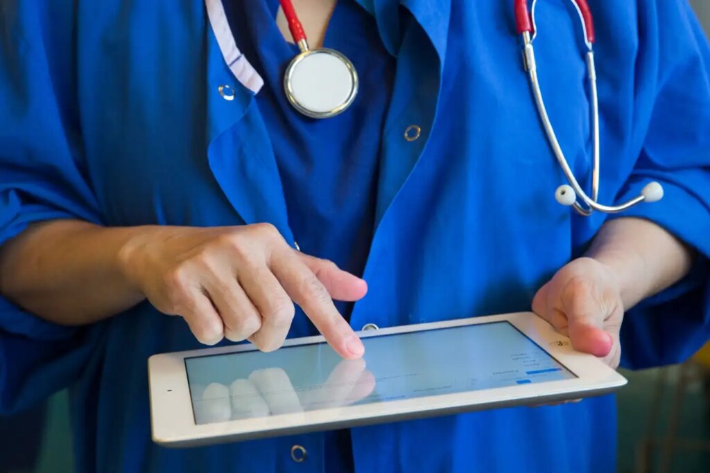 Backlash Grows Against NHS Plan to Conceal Source Code Amid