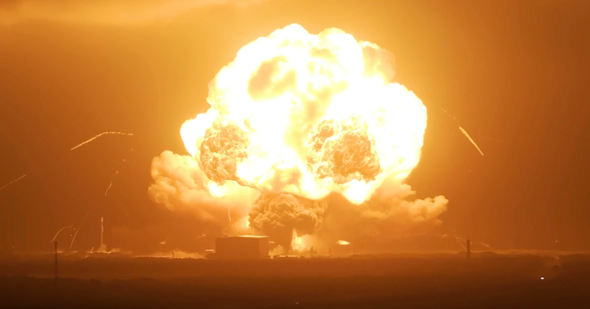 Blue Origin Rocket Explosion A Significant Setback for NASAs Lunar