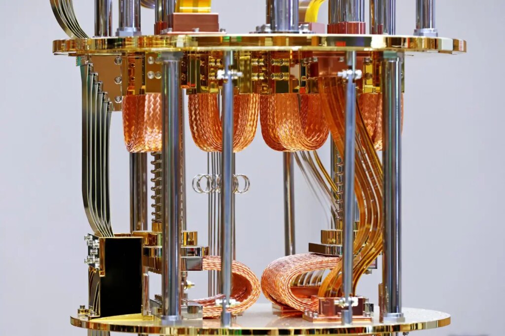 Essential Insights 3 Expert Insights on Quantum Computers You Must