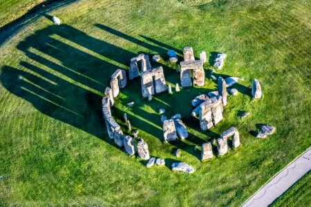 Experiencing the Timeless Wonder of Stonehenge: A Journey Through History Experiencing the Timeless Wonder of Stonehenge A Journey Through History