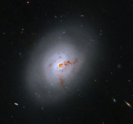 Hubble Space Telescope Explores Galaxy After Starburst Event Hubble Space Telescope Explores Galaxy After Starburst Event