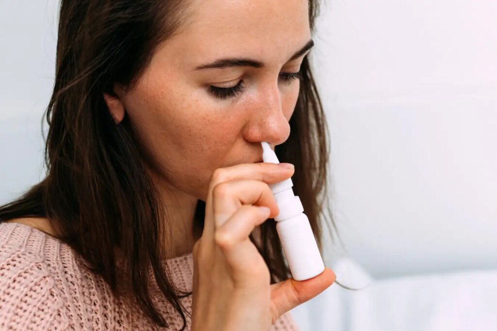 How Estrogen Level Fluctuations Affect Drug Absorption in Women’s Brains How Estrogen Level Fluctuations Affect Drug Absorption in Womens Brains