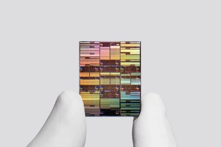 IBMs Record Breaking Chip Innovative Technique Packs 100 Billion Transistors