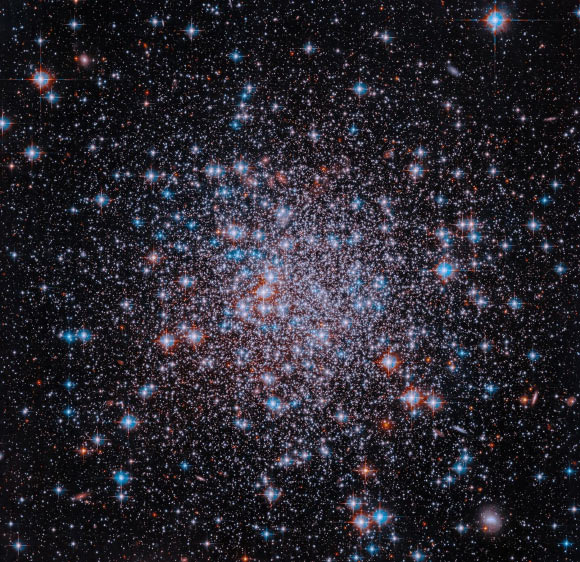 Hubble Explores 13 Billion-Year-Old Globular Cluster: Insights from the Universe’s Ancient Treasures Hubble Explores 13 Billion Year Old Globular Cluster Insights from the Universes