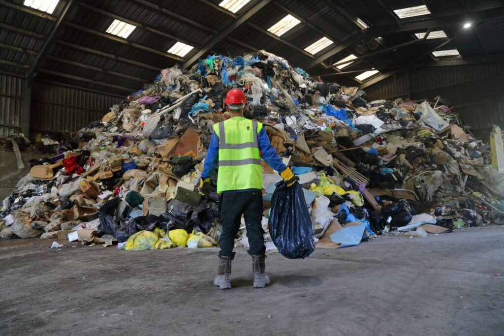 Discover the Benefits of Donating Clothes