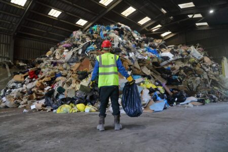 Discover the Benefits of Donating Clothes Discover the Benefits of Donating Clothes