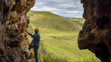Australian cave with 25000 years of ritual secrets