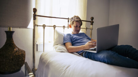 Boy develops burned skin symptoms from using laptop daily