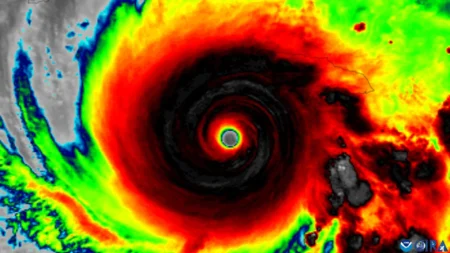 Hurricane Hunters Reveal 4 Warning Signs That a Storm is Strengthening Hurricane Hunters Reveal 4 Warning Signs That a Storm is