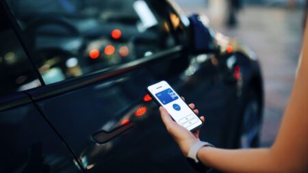 Study on data sharing practices of connected cars Study on data sharing practices of connected cars