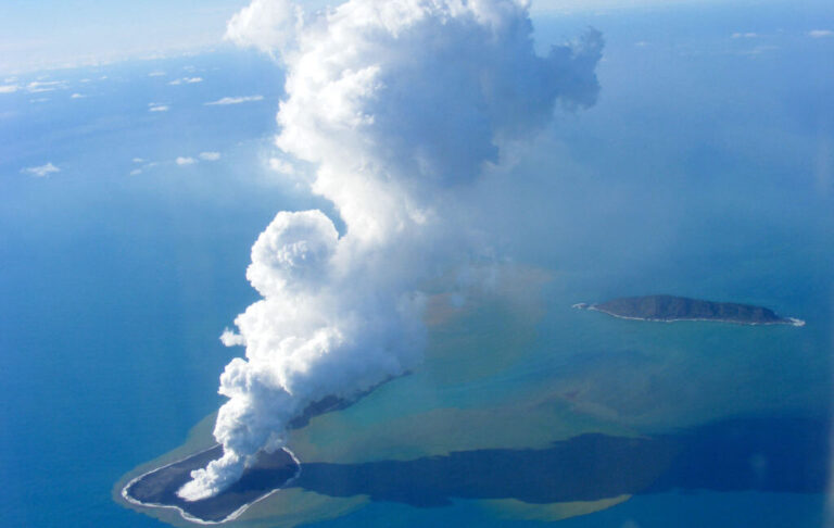 small submarine volcano causing huge tsunami small submarine volcano causing huge tsunami