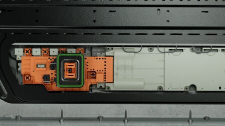 Ford Makes EV Home Battery Use Easy with the 30000