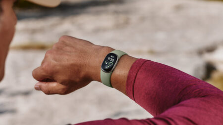 Google Announces Fitbit Edge A Blend of Pixel Watch 5