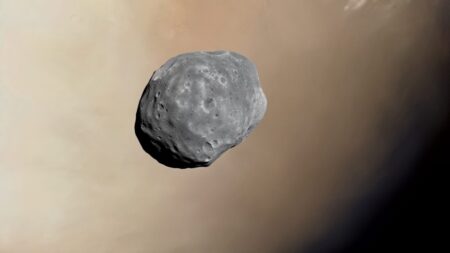 Japan launches mission to retrieve part of Mars moon Phobos
