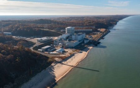 Reactor Struggling with Issues Delays Return of Nuclear Power