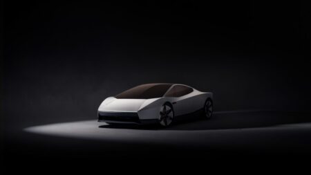 Tesla uses 50 year old stunt technology for Roadster