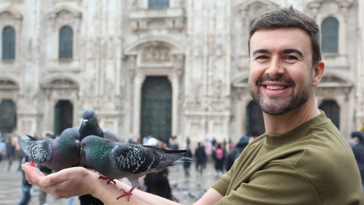 Why Birds Fear Women More Than Men The Unexplained Phenomenon