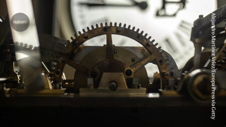 Worlds Timekeepers Adjusting Time to Avoid Minus Seconds Crisis